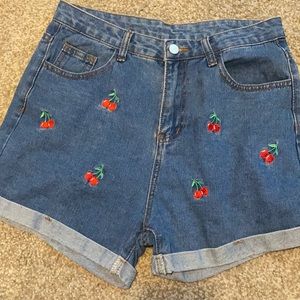 Cherry print shorts